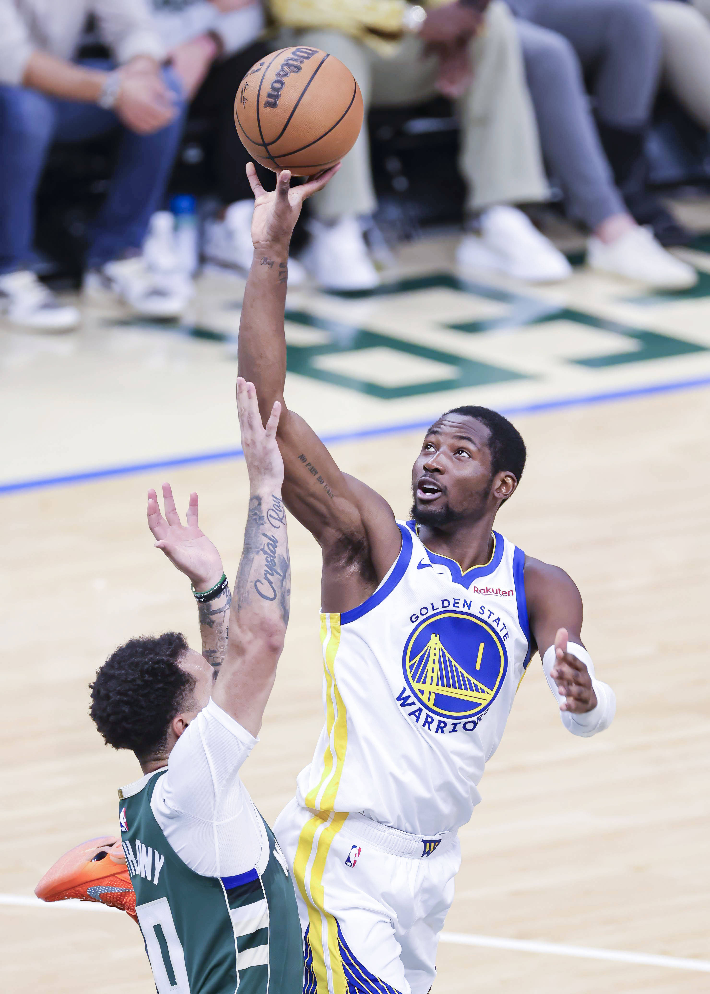 冲刺阶段体能课后,密尔沃基雄鹿内部沟通备战NBA常规赛,震撼外界,轮换策略成焦点的简单介绍 冲刺阶段体能课后,密尔沃基雄鹿内部沟通备战NBA常规赛,震撼外界,轮换策略成焦点的简单介绍