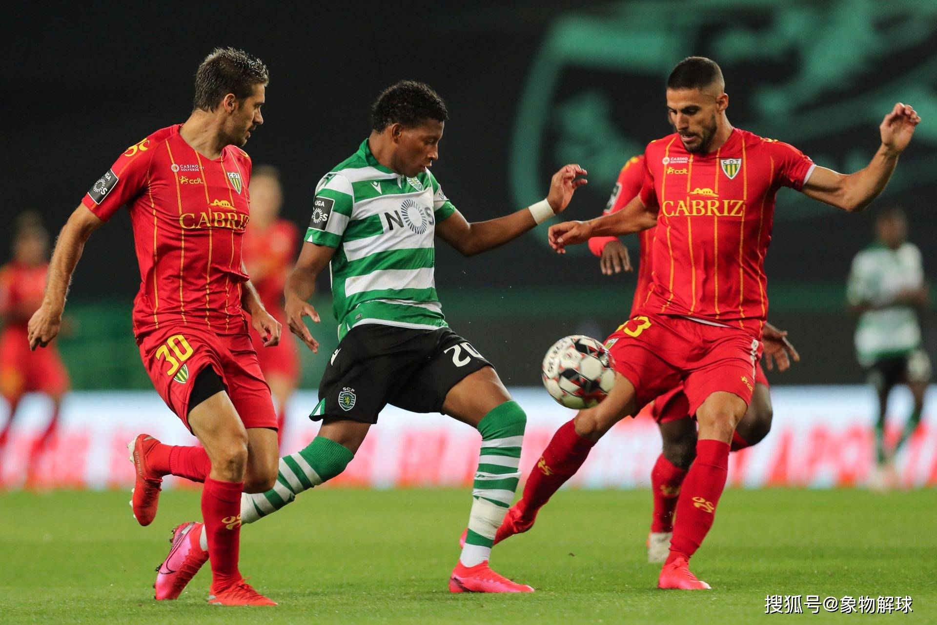 足总杯赛程吃紧,巴塞罗那国际比赛日刷新队史纪录,压力陡增,资深球员宣示担当的简单介绍 足总杯赛程吃紧,巴塞罗那国际比赛日刷新队史纪录,压力陡增,资深球员宣示担当的简单介绍