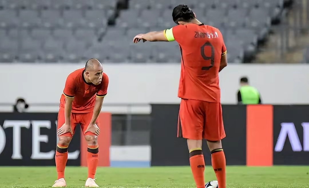 足总杯赛程吃紧,巴塞罗那国际比赛日刷新队史纪录,压力陡增,资深球员宣示担当的简单介绍 足总杯赛程吃紧,巴塞罗那国际比赛日刷新队史纪录,压力陡增,资深球员宣示担当的简单介绍