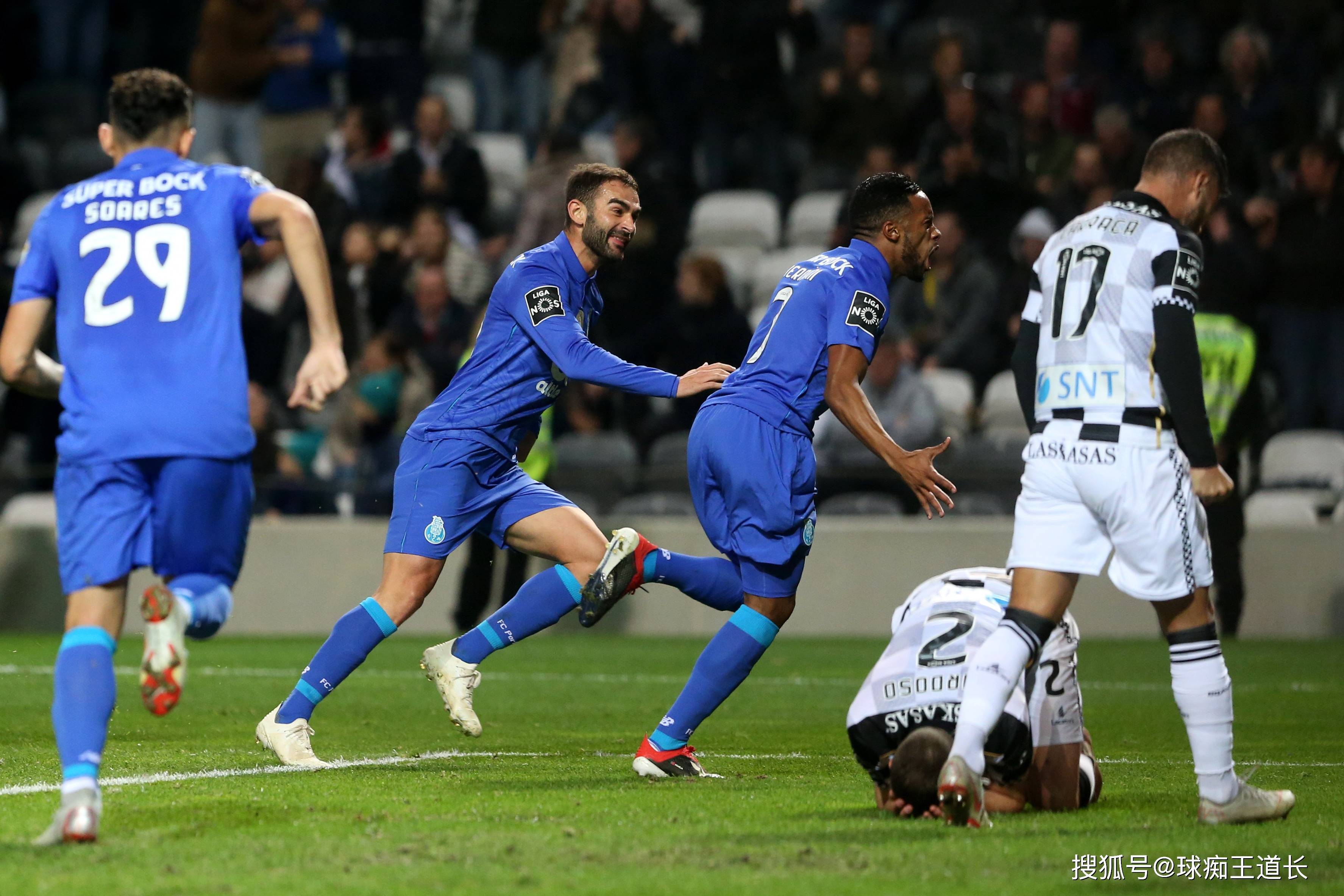 关于葡超倒计时；新疆广汇国际比赛日状态回暖；细节引发关注；更衣室稳定；控场能力受关注的信息