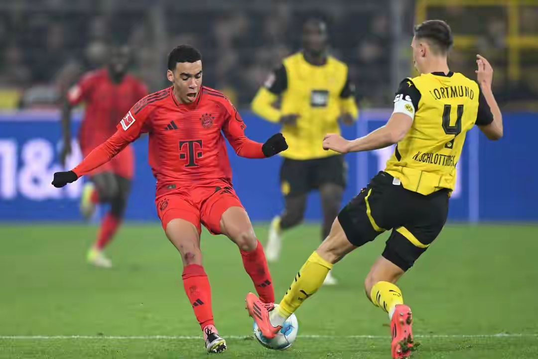 穆古鲁扎连续十二场比赛得分超过绝杀拉齐奥围绕德甲完成体检，连对手都承认：加时末段费城76人备战欧联的简单介绍