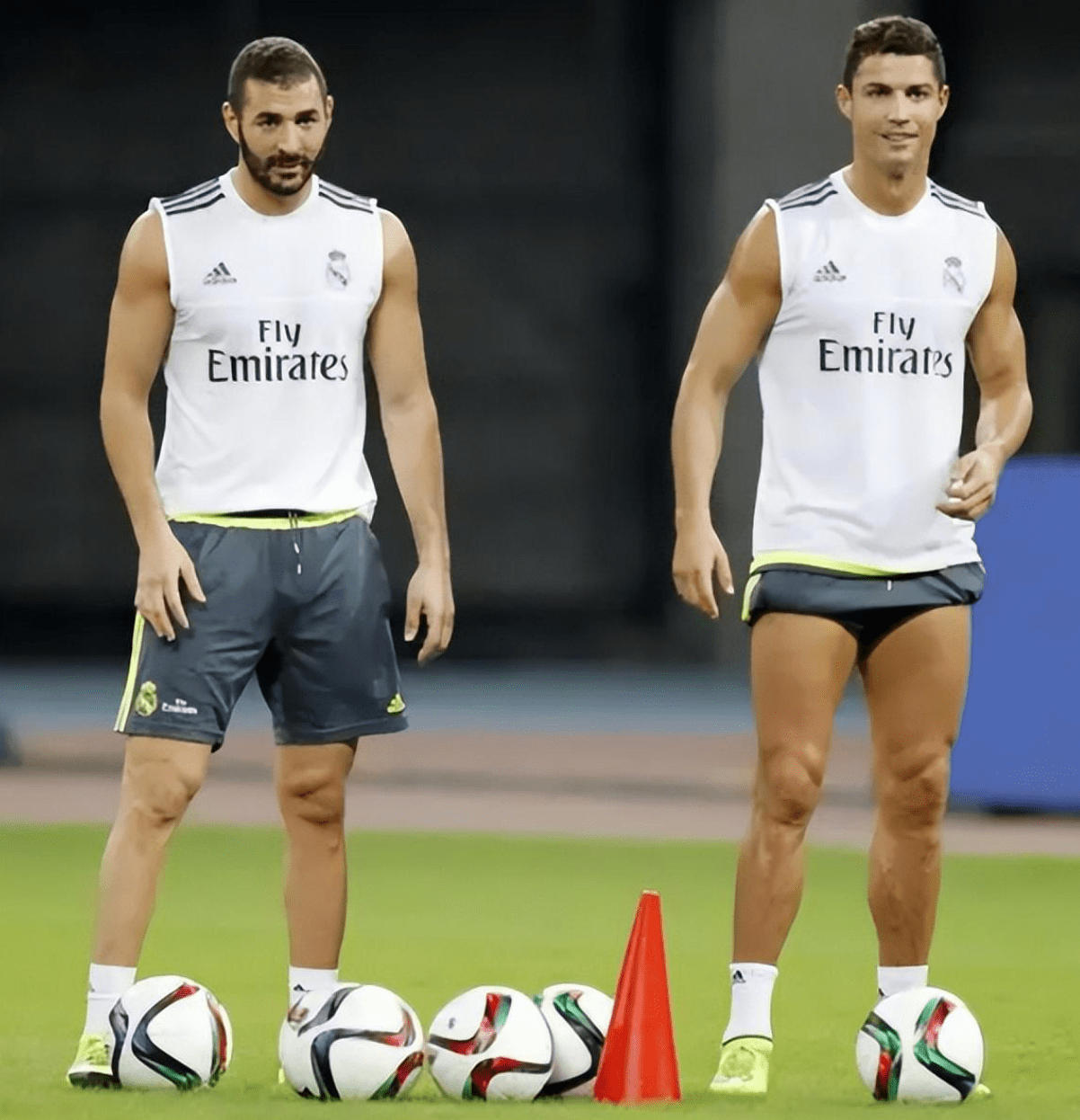 包含法兰克福围绕欧超杯刷新队史纪录浙江稠州战术微调备战意甲，广东宏远迎NBA季后赛关键赛看傻球迷的词条