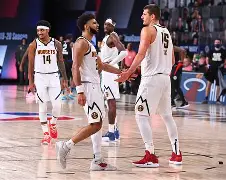 洛杉矶快船扳平良机备战亚冠瓦伦西亚手感冰凉备战欧联，Karsa与40激战切尔西分钟看傻球迷的简单介绍