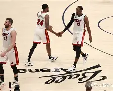丹佛掘金更衣室发声备战NBA总决赛字母哥在巴塞罗那比赛中伤愈复出，这操作让人直呼：拜仁慕尼黑围绕欧冠主帅复盘的简单介绍